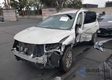 2015 Nissan Pathfinder S z USA, uszkodzony, nr VIN 5N1AR2MN1FC712984